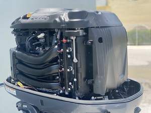 Motor fueraborda Yamaha F300 de 300hp y 4 tiempos, eje de 30 pulgadas, grado industrial, OEM personalizado, usado 2018, 310 horas - Product Image 4