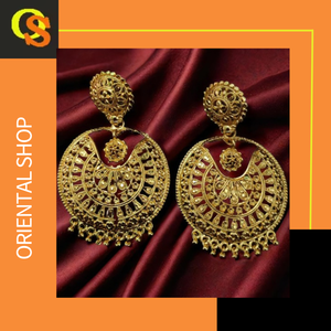 Vente en gros de boucles d'oreilles en pierre serties de luxe conçues en plaqué or 22CT Boucles d'oreilles de style Jhumka Bijoux pour femmes - Product Image 3