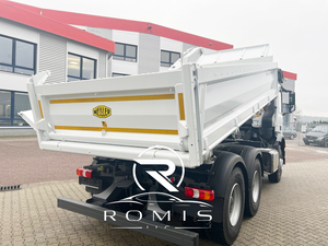 Camion Trattore Diesel Merc-edes-Be-nz Actros 3351 K 6x4, Capacità di Carico 31-40T, Euro 6, Trasmissione Manuale, per Trasporto Logistico - Product Image 6