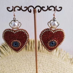 Pendientes de cuentas bohemias con flecos en cascada Andy de diseño turquesa, regalo de joyería único - Product Image 1
