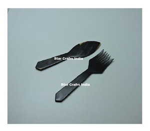 ชุดช้อนส้อมเสิร์ฟสลัดทำจากเขาไวกิ้งแท้ ดีไซน์โบราณคุณภาพสูง สำหรับใช้ในครัวและบนโต๊ะอาหาร - Product Image 4