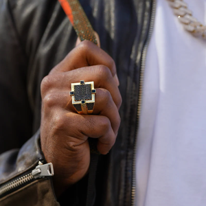 Anillo Hip Hop de Moissanita Chapado en Oro Sólido de 10k con Diamantes Blancos y Negros de Aleación para Hombre - Product Image 3