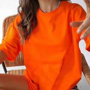 T-shirt d'été personnalisé t-shirt oversize pour femmes T-shirt orange oversize pour femmes T-shirt grande taille avec logo imprimé - Product Image 1