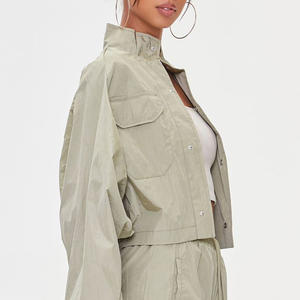 Ensemble 2 pièces Survêtements décontractés Coupe-vent imperméables personnalisés Survêtements Coupe-vent Hip Hop Ensemble de vêtements de sport - Product Image 4