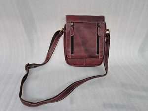 Genuine Leather Vintage Cross Body <b>Messenger</b> Sling <b>Bag</b> <b>for</b> <b>Men</b> and Women - Product Image 5