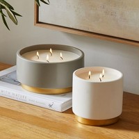 Luxus-Glas kerze mit goldenem Blumen deckel Elegante dekorative Glas kerze für Zuhause, Hochzeit & Geschenk