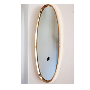 Miroir en laiton de style vintage à la main pour la décoration festive de la maison du temple Puja Mandir et les intérieurs ethniques - Product Image 4