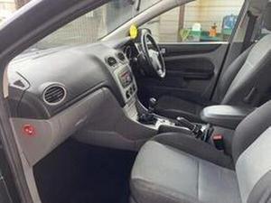 FORD FOCUS 2010 USADO, Volante a la Izquierda/Derecha - Product Image 2