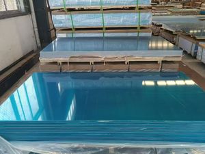 Feuille de métal composite en aluminium de 0.5mm 3mm pour les façades extérieures, la signalisation et les projets de construction - Product Image 2