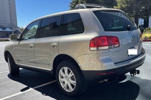 VOLKSWAGEN TOUAREG V10 TDI 2006 D'OCCASION (LHD/RHD) - Product Image 4