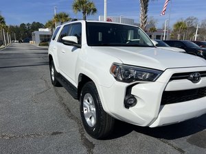 Toyota 4Runner SR5 2024 Usado en Buen Estado - Product Image 2