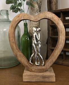 Haute Qualité Couple Figurine Couple En Métal Avec Mango En Bois Coeur Cadre Décoration À La Main - Product Image 1