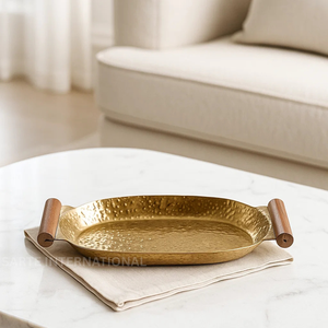 Best-seller Plateau de Service de Luxe en Métal Fait à la Main Vaisselle Décorative de Qualité Supérieure Accessoires de Cuisine Maison Moderne Fournisseur en Gros - Product Image 6