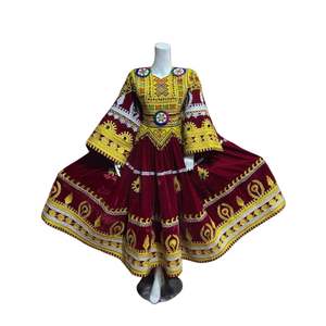 Vestido Afgano Pashtún de Terciopelo Marrón con Detalles Amarillos Tradicionales, Vestido Bordado para Eventos Culturales - Product Image 1