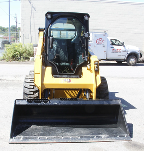 รถตักล้อยาง Cat 242D3 ราคาโรงงาน รถตักขนาดเล็ก 4 ล้อ 73 แรงม้า เครื่องยนต์ Cat C3.3B รถตักล้อยางสำหรับงานก่อสร้าง สภาพดี - Product Image 2