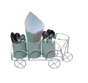 Porte-couverts en métal élégant fait à la main, parfait pour les intérieurs de ferme, offrant un rangement fonctionnel et un attrait décoratif - Product Image 5