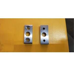 Piezas de máquina de torneado CNC personalizadas de calidad de exportación para herramientas o accesorios y aplicaciones de ingeniería disponibles a granel - Product Image 4