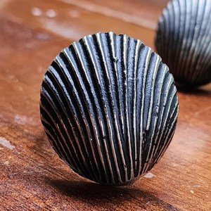 Vente chaude Rond de serviette en métal simple et élégant pour les repas de tous les jours et les mariages Quantité en vrac écologique disponible - Product Image 5