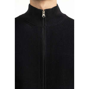 Suéter de Manga Larga con Capucha, Corte Regular, para Otoño y Primavera, MN-SWT-WS25-003 B, Diseño de Parches, Tejido Fino - Product Image 6