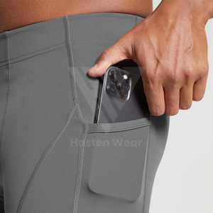 Pantalones Cortos de Compresión para Entrenamiento, Hechos de Tela Elástica Suave que Brinda Soporte Firme y Servicio de Impresión Personalizada - Product Image 6