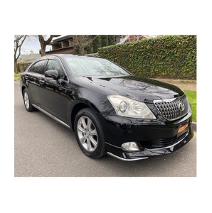 Asientos de Cuero para Crown Majesta 2021 FWD Turbo Sedán, Interior Oscuro, Volante a la Izquierda, Transmisión Automática, Techo Solar - Product Image 4