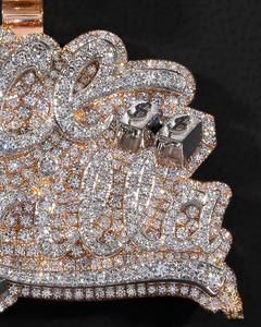 Collar con Colgante de Plata de Ley 925 Estilo Hiphop con Incrustaciones de Diamantes Moissanite VVS, Certificado GIA, Personalizable con Letra de Nombre - Product Image 2