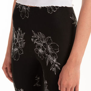 Leggings de sport personnalisés pour femmes, impression par sublimation, logo personnalisé, leggings de yoga sublimés, vêtements de sport pour femmes, service OEM - Product Image 4