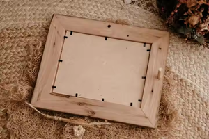 Marco de fotos de madera rústico moderno hecho a mano personalizable tamaño personalizado inspirado en granja desgastado por Crescent Crafts - Product Image 2