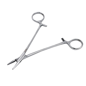 Pinces chirurgicales de la plus haute qualité 16cm 18cm, service OEM, instruments chirurgicaux médicaux faits à la main par INNOVAMED - Product Image 1