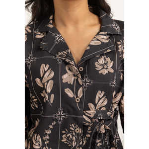 Blusa de Satén de Corte Regular WM-COD-SS25-362T con Estampado Floral Casual para Primavera/Verano - Product Image 4