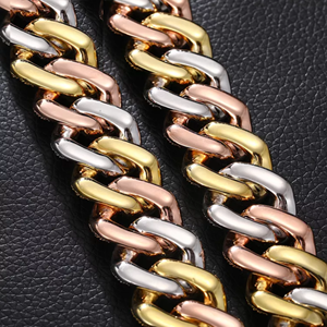 Chaîne unisexe tendance en alliage de 18 mm avec diamants glacés et moissanite blanche, classique, personnalisable pour mariage - Product Image 5