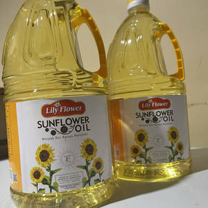 Aceite de Girasol Refinado con Alto Contenido de Ácido Oleico, Aceite de Girasol Hidrogenado Refinado de Primera Calidad, 99% de Pureza, Botella de Plástico, Origen Alemania - Product Image 2