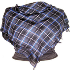 Écharpe en twill à franges carrées tendance d'été, accessoire élégant - Product Image 2