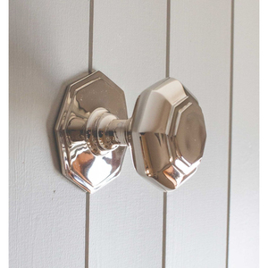 Perilla de puerta central de estilo Regency de latón macizo de níquel pulido moderno con herrajes de puerta delantera y elegante de diseño para época y hogares - Product Image 5