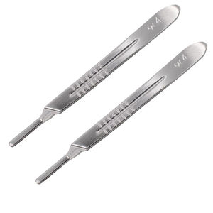 Bisturí Quirúrgico Manual Reutilizable de Acero Inoxidable Médico BP105 con Mango de Diseño y Número Personalizados, Estándar Alemán Duradero - Product Image 4