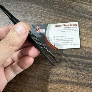 Pince à cils à 90 degrés, outil de beauté en acier inoxydable personnalisable, léger, impression de logo personnalisée, service OEM - Product Image 3