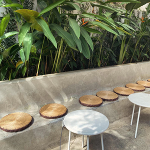 Coussin jonc de mer tissé à la main du Vietnam Tapis de sol en paille naturelle pour la méditation, salon de thé, balcon ou décoration rustique - Product Image 5