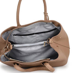 Bolso de Hombro de Cuero de un Solo Color Hecho en Pakistán, Venta Caliente, Logotipo Personalizado, Bolso de Hombro de Cuero Ligero de un Solo Color - Product Image 5