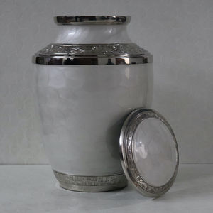 Urne funéraire blanche de designer pour garder les cendres d'enfants adultes ou d'animaux domestiques Urne souvenir fournie par HHO de l'Inde - Product Image 5