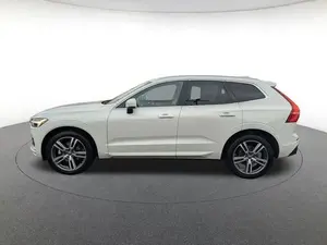 VOLVO XC60 T5 MOMENTUM 2021 D'OCCASION (LHD/RHD) - Product Image 5