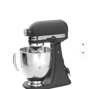 เครื่องผสมอาหารแบบตั้งโต๊ะ Kitchen-Aid Artisan Series 5 ควอร์ต รุ่นหัวเอียง พร้อมฝาครอบกันน้ำหก KSM150PS ราคาประหยัด - Product Image 1
