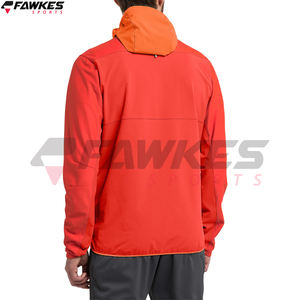 Chaqueta de carcasa blanda para hombre con logotipo impreso con cremallera completa, fabricante OEM, chaqueta deportiva a prueba de viento de carcasa blanda a la venta - Product Image 2