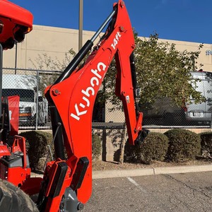 ข้อเสนอขายส่งรถแบคโฮล้อเดอร์ Kubota M62 63 แรงม้า ขับเคลื่อน 4 ล้อ มีสินค้าในสต็อก ราคาประหยัด พร้อมจัดส่งรวดเร็ว - Product Image 4