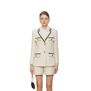 Chaqueta de lana de Tweed Lora, precio competitivo, mantiene el calor, seda Visco elegante, cada producto en una bolsa de poliéster, fabricante de Vietnam - Product Image 1