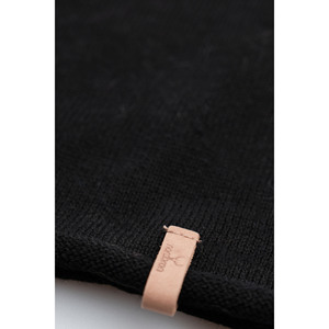 หมวกเบเร่ต์สีดำของผู้ชายที่มีเนื้อนุ่ม100413520 1131c001 - Product Image 2