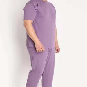 T-shirt et short en coton léger pour hommes Ensemble de vêtements d'été respirant deux pièces pour un usage quotidien décontracté Unisexe - Product Image 5