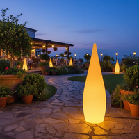 Grande lampe de sol LED cylindrique rechargeable, design goutte d'eau, alimentée par énergie solaire, pour éclairage extérieur de Noël