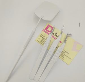 Couleur blanche enduite de poignée en forme de coeur pince à cils en acier inoxydable pince à cils de haute qualité avec miroir - Product Image 1