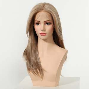Kiki C- Perruque synthétique sans colle pour femme, Lace Front 134, mi-longue, coupe dégradée, lisse, blond pâle, avec frange courte, NOUVEAU ! - Product Image 4