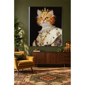 Impression sur toile de portrait de chat roi couronné Fida - Product Image 4